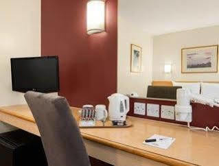 Days Warwick South - Southbound M40 Hotel Ashorne