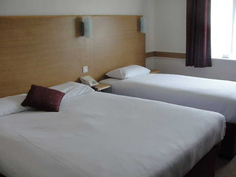 Hotel Days Warwick South - Southbound M40 Ashorne